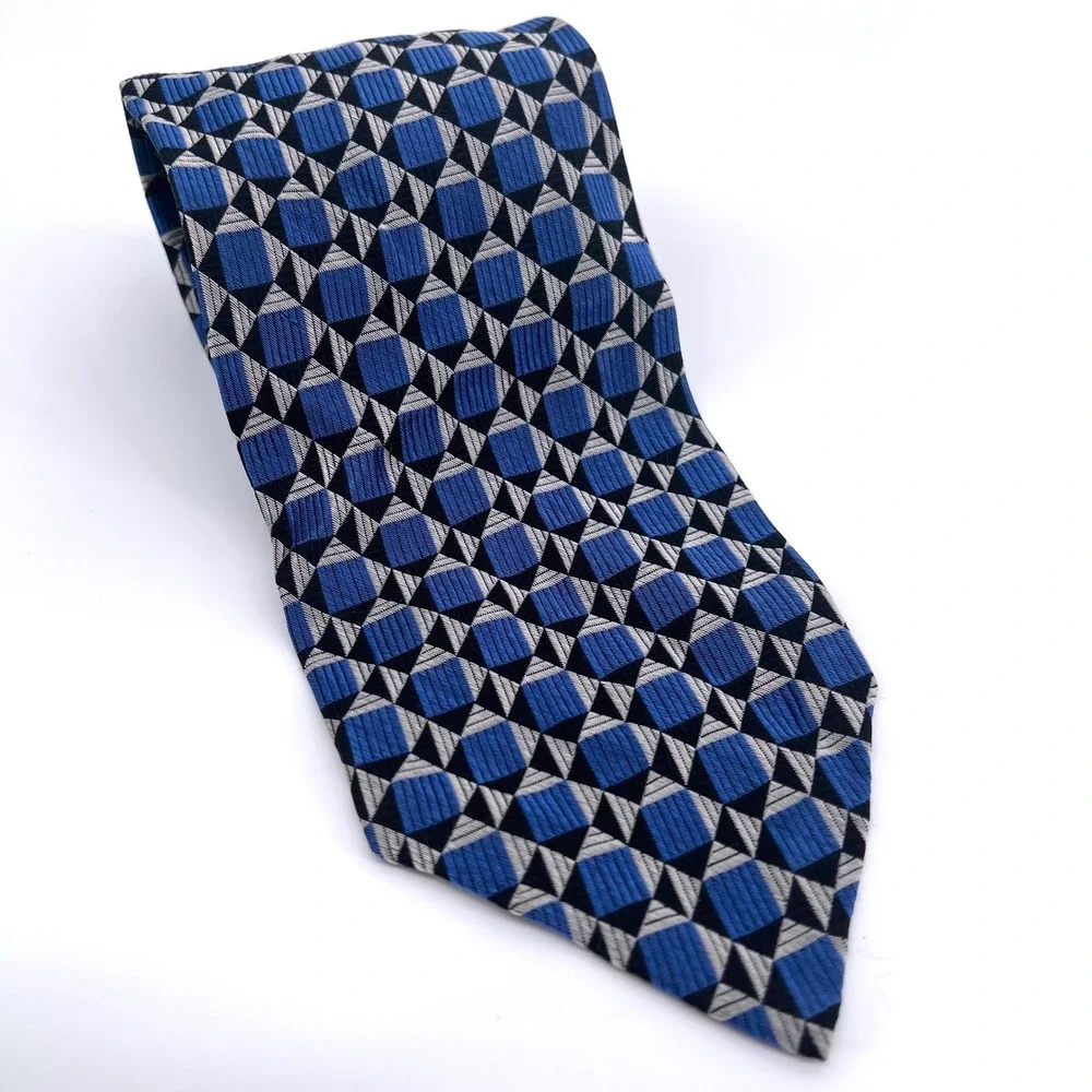 Hickey Freeman Silk Tie Blue Geometric Hand-Folded‎ Made in USA Retro Vintage